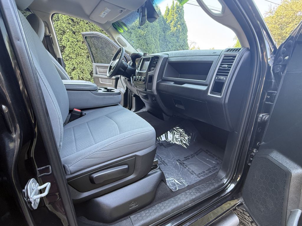 2018 RAM 1500 Image 17