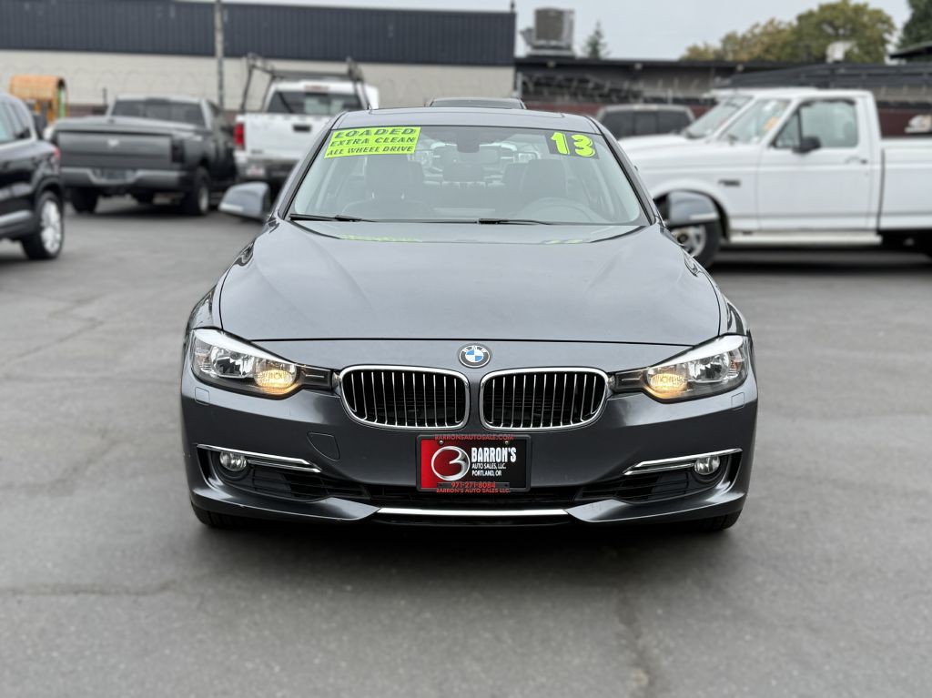 2013 BMW 3 Series Image 2