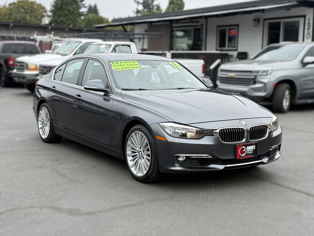 2013 BMW 3 Series Image 9