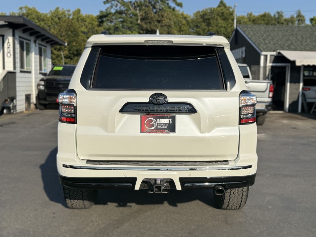 2021 Toyota 4Runner Image 5