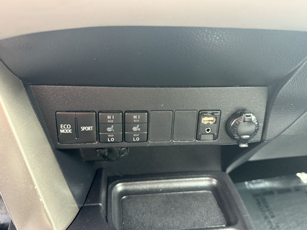 2014 Toyota Rav4 Image 15