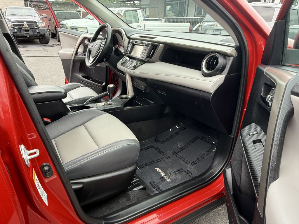 2014 Toyota Rav4 Image 16