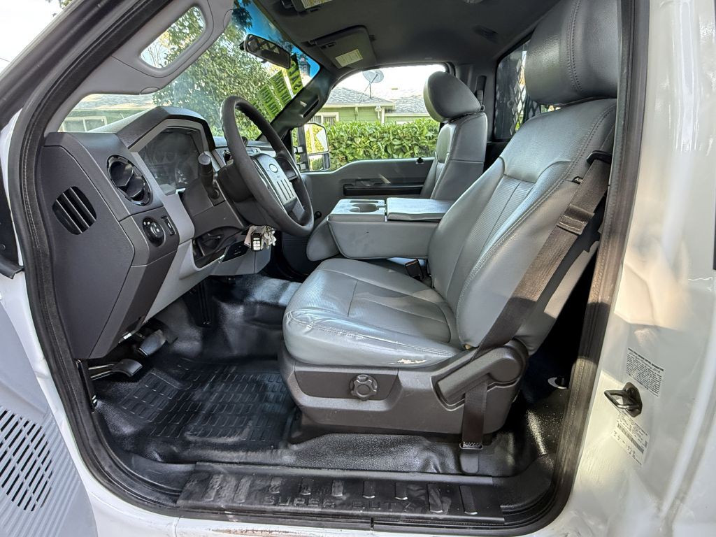 2016 Ford F-350 Image 12