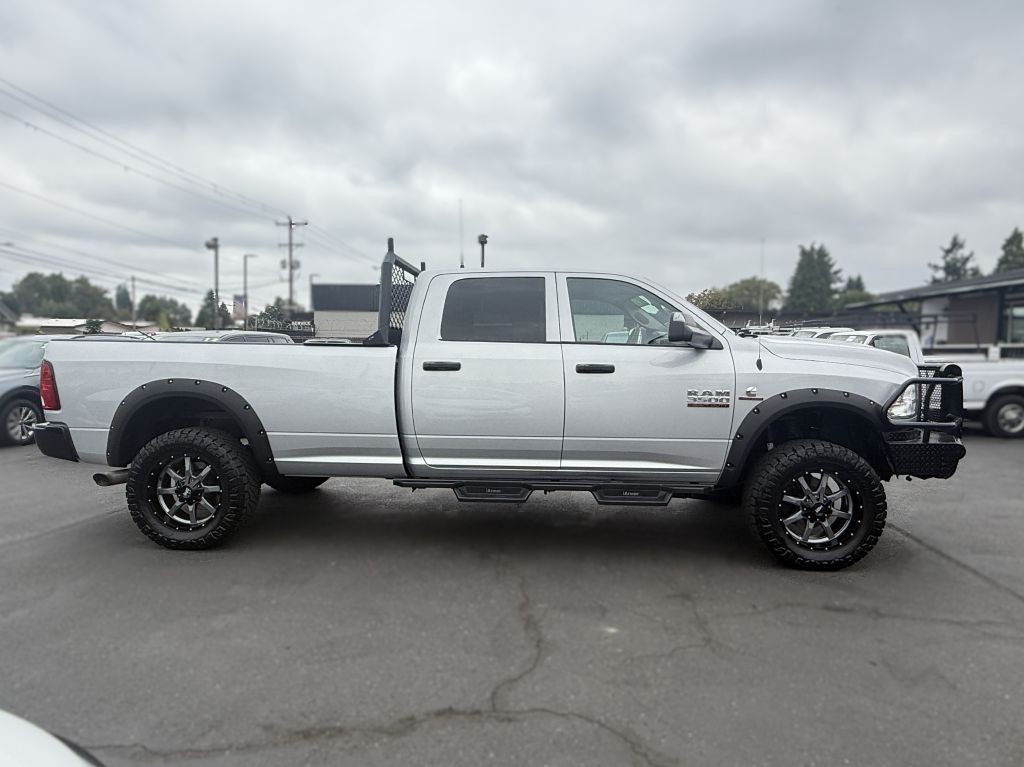 2018 RAM 3500 Image 8