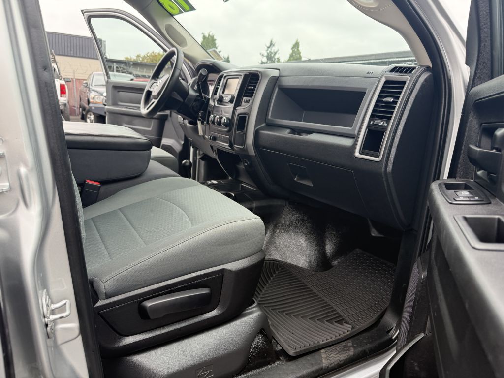 2018 RAM 3500 Image 15