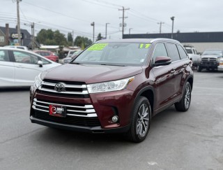 Image for 2017 Toyota Highlander SE ID: 6837273