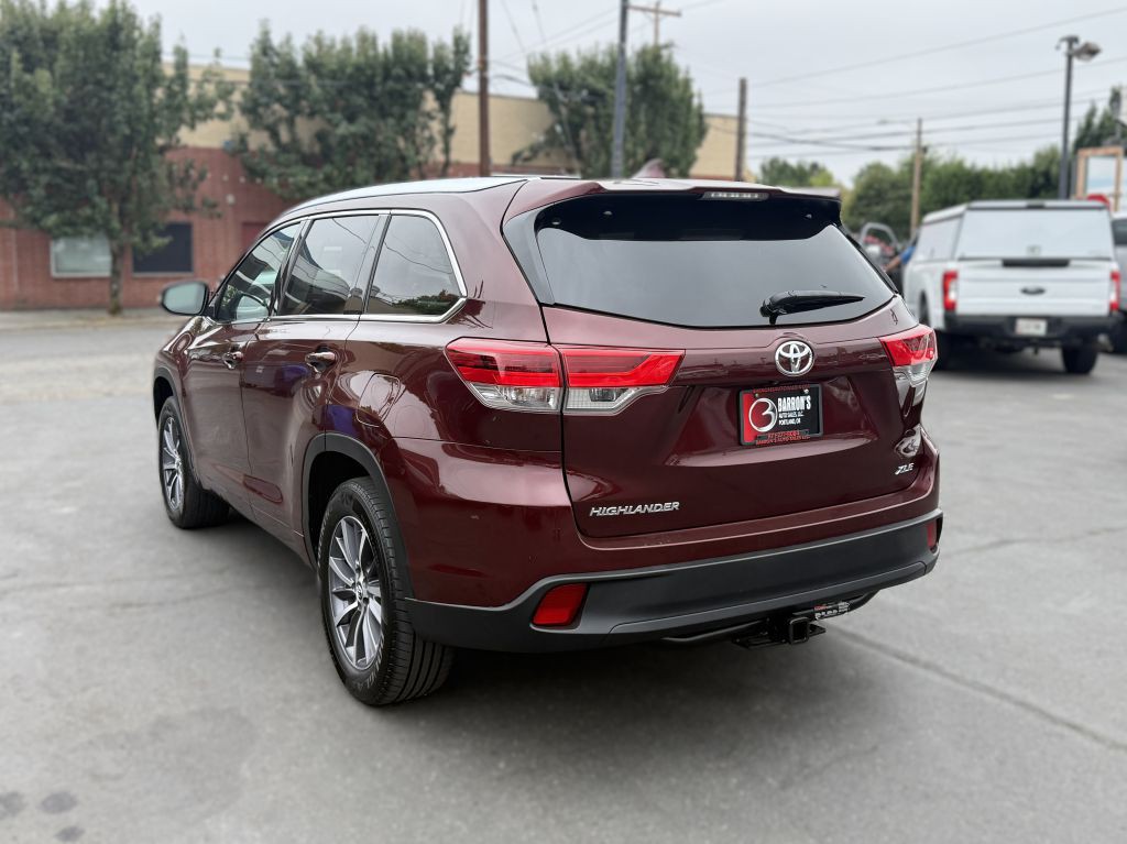 2017 Toyota Highlander Image 4