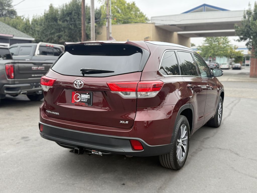 2017 Toyota Highlander Image 5