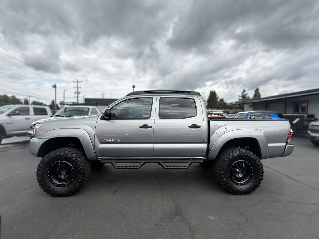2015 Toyota Tacoma Image 3