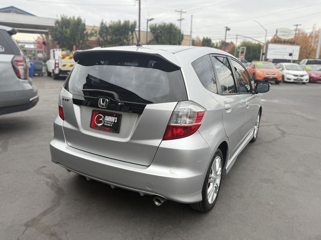 2011 Honda Fit Image 6