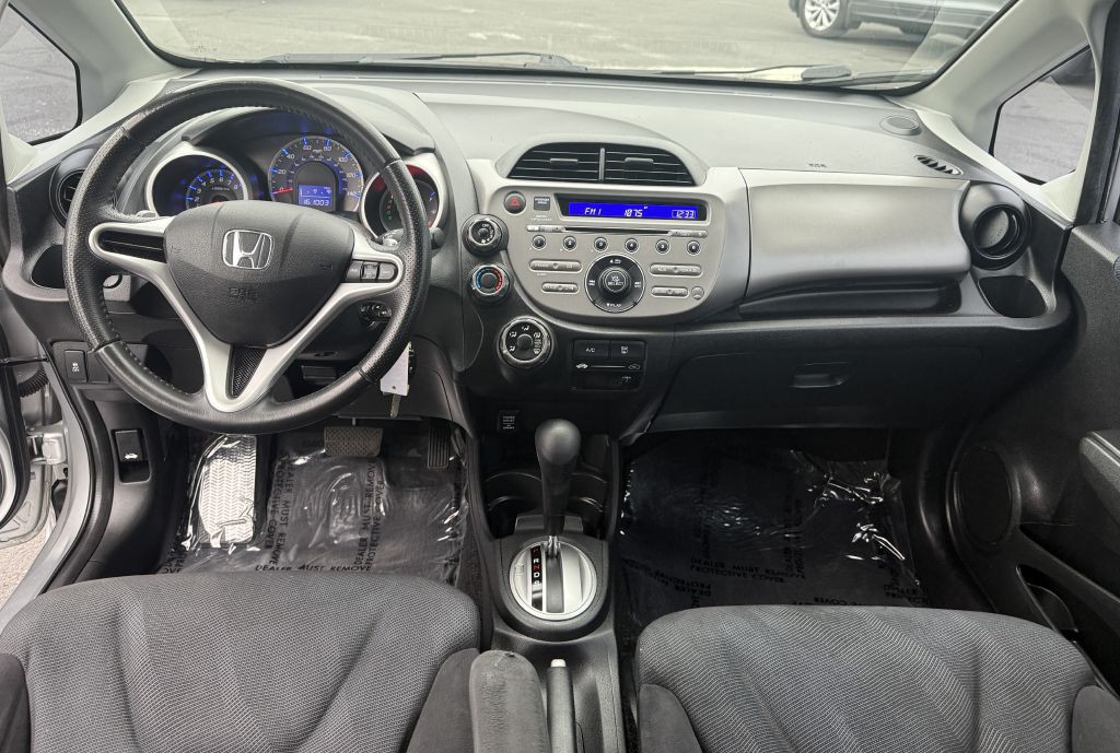 2011 Honda Fit Image 11
