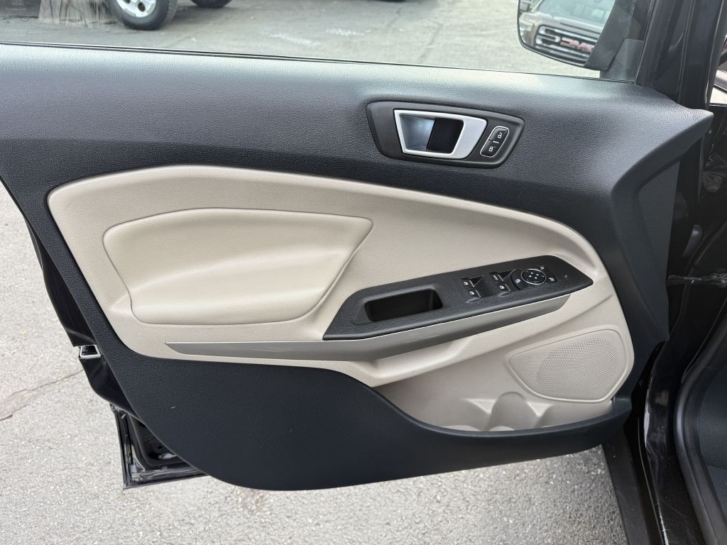 2020 Ford Econoline Image 9