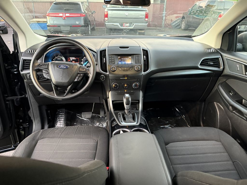 2018 Ford Edge Image 11