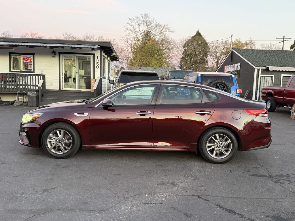 2020 Kia Optima Image 3