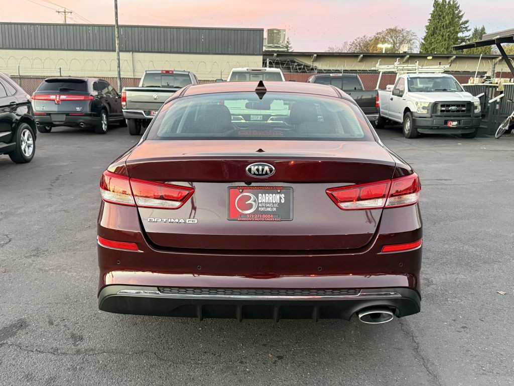 2020 Kia Optima Image 5