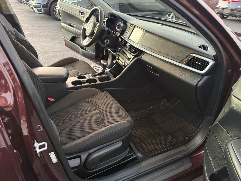 2020 Kia Optima Image 14
