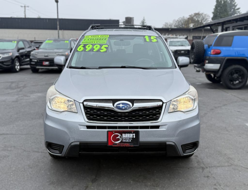 2015 Subaru Forester Image 2