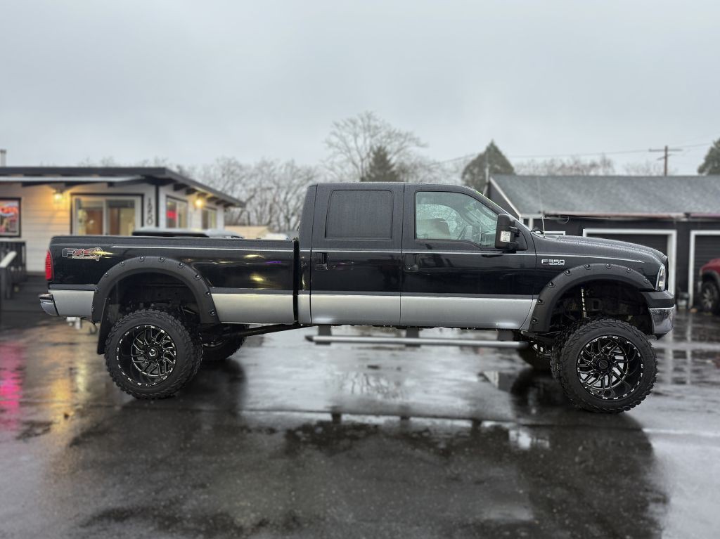2004 Ford F-350 Image 10