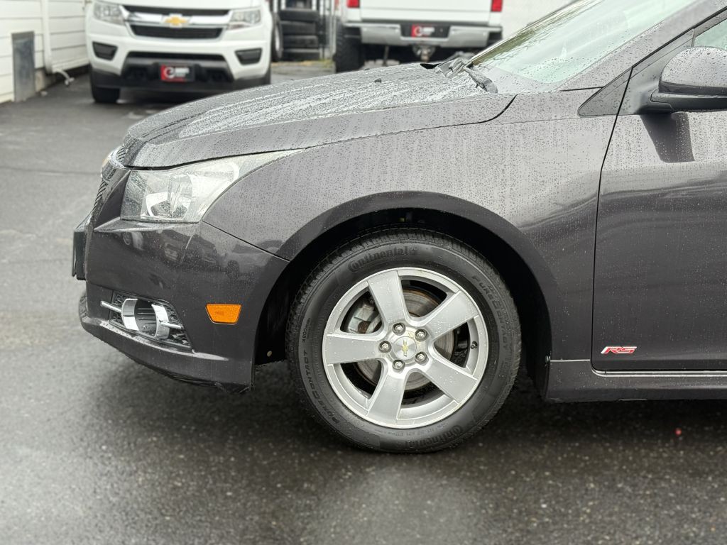 2014 Chevrolet Cruze Image 3