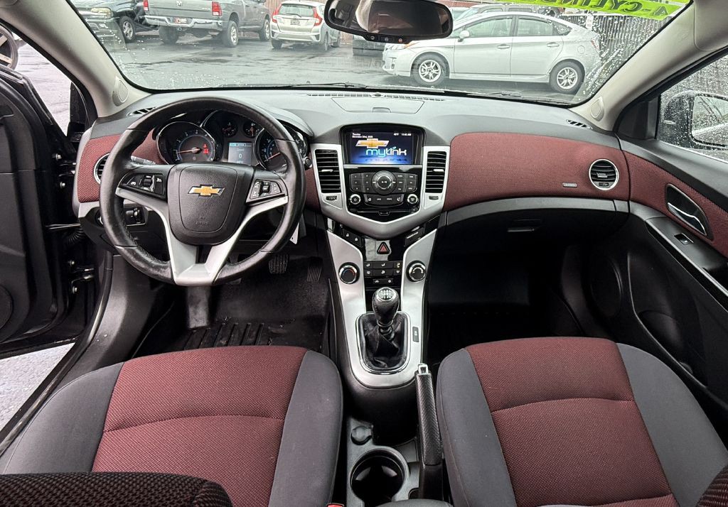 2014 Chevrolet Cruze Image 14