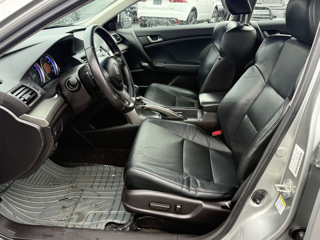 2010 Acura TSX Image 10