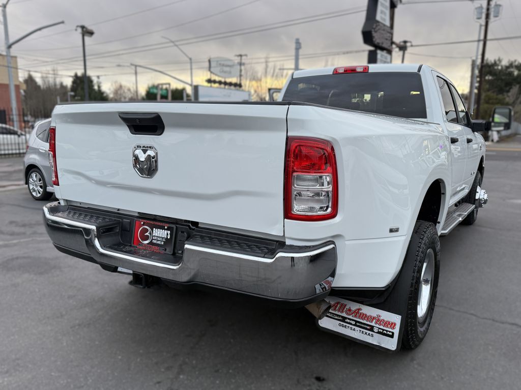 2024 RAM 3500 Image 6