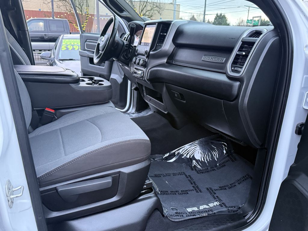 2024 RAM 3500 Image 19