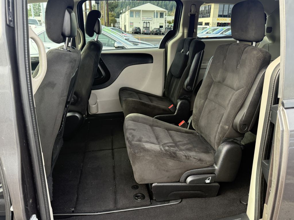 2016 Dodge Grand Caravan Image 11
