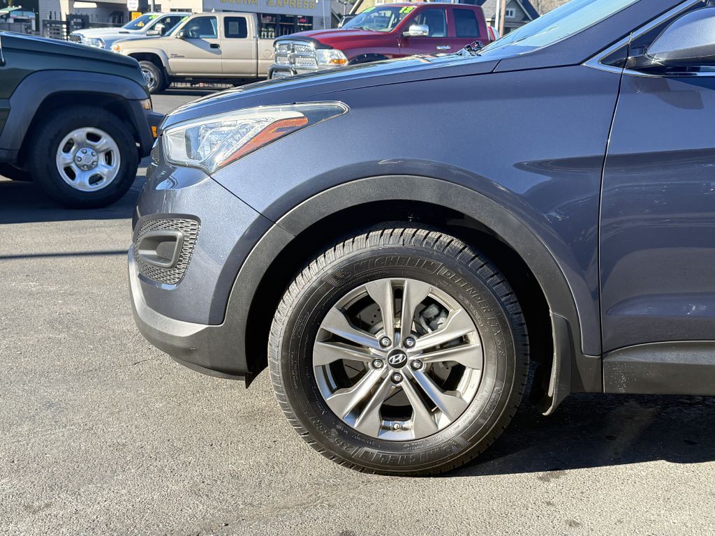 2014 Hyundai Santa Fe Sport Image 3