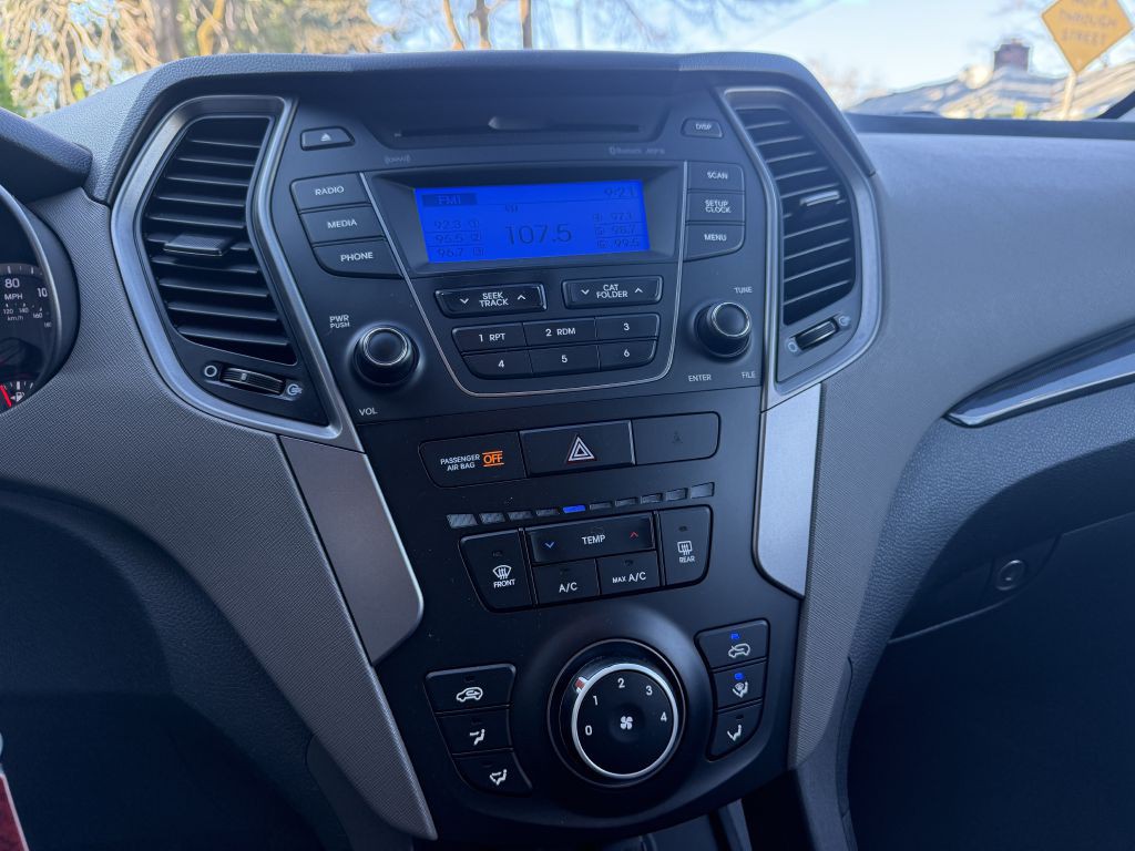 2014 Hyundai Santa Fe Sport Image 15