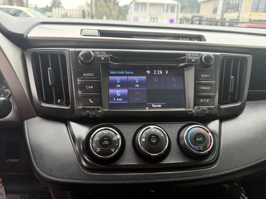 2018 Toyota Rav4 Image 15