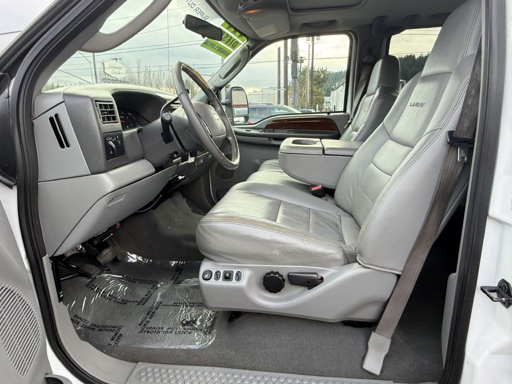 2004 Ford F-350 Image 11
