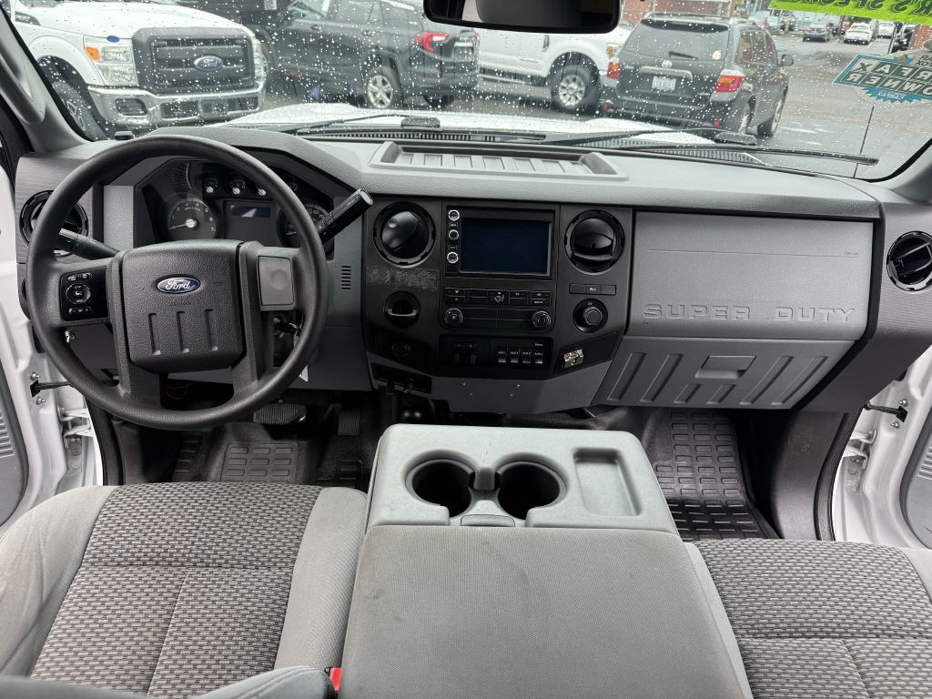 2015 Ford F-250 Image 14