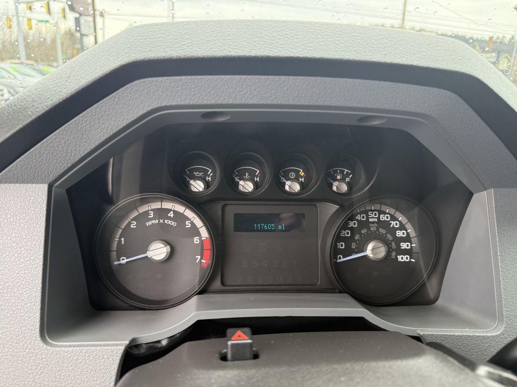 2015 Ford F-250 Image 16