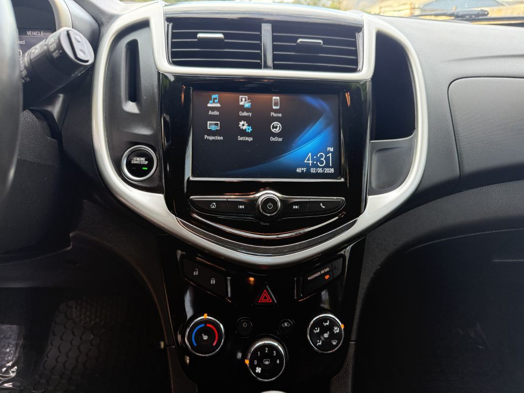 2017 Chevrolet Sonic Image 12