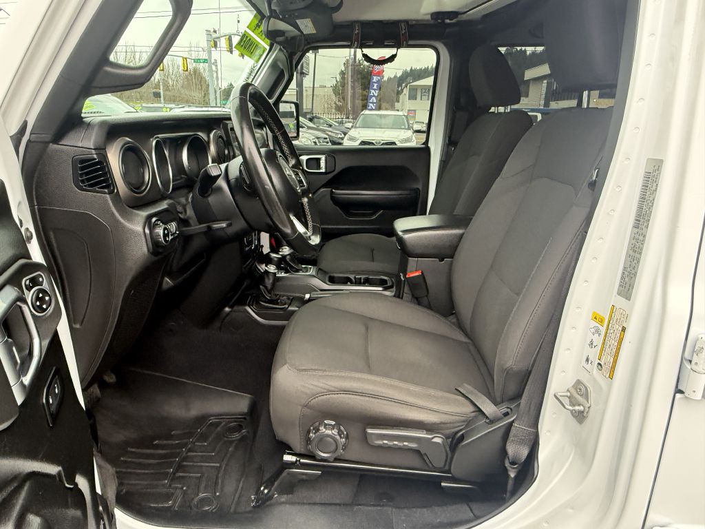 2020 Jeep Gladiator Image 13