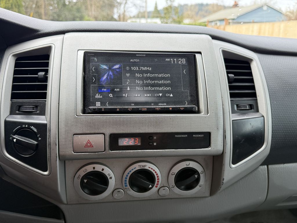 2009 Toyota Tacoma Image 16