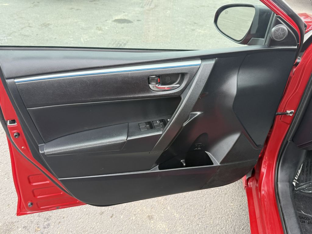 2014 Toyota Corolla Image 10