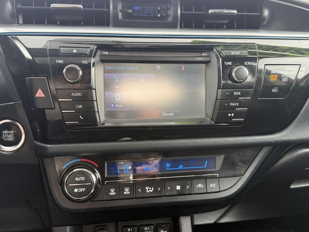 2014 Toyota Corolla Image 14