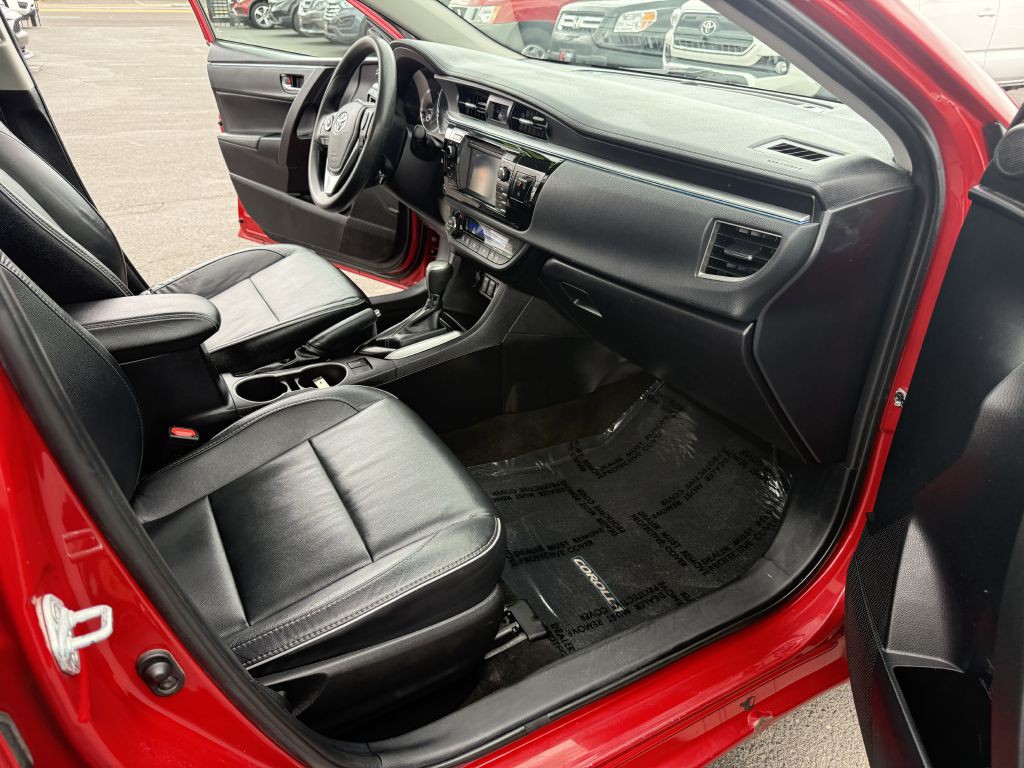 2014 Toyota Corolla Image 16
