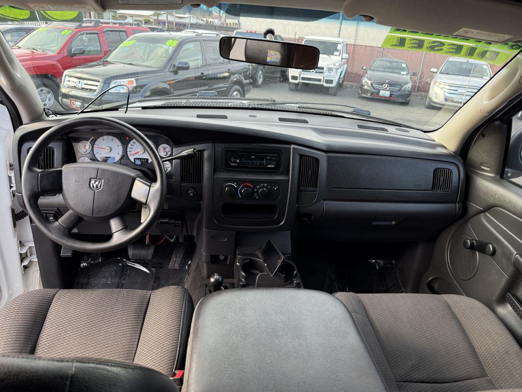2005 Dodge Ram 2500 Image 11