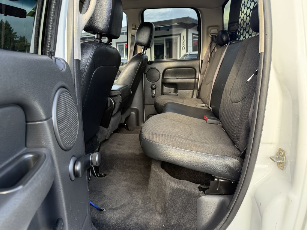 2005 Dodge Ram 2500 Image 13