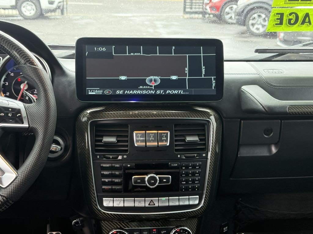 2014 Mercedes-Benz G-Class Image 16