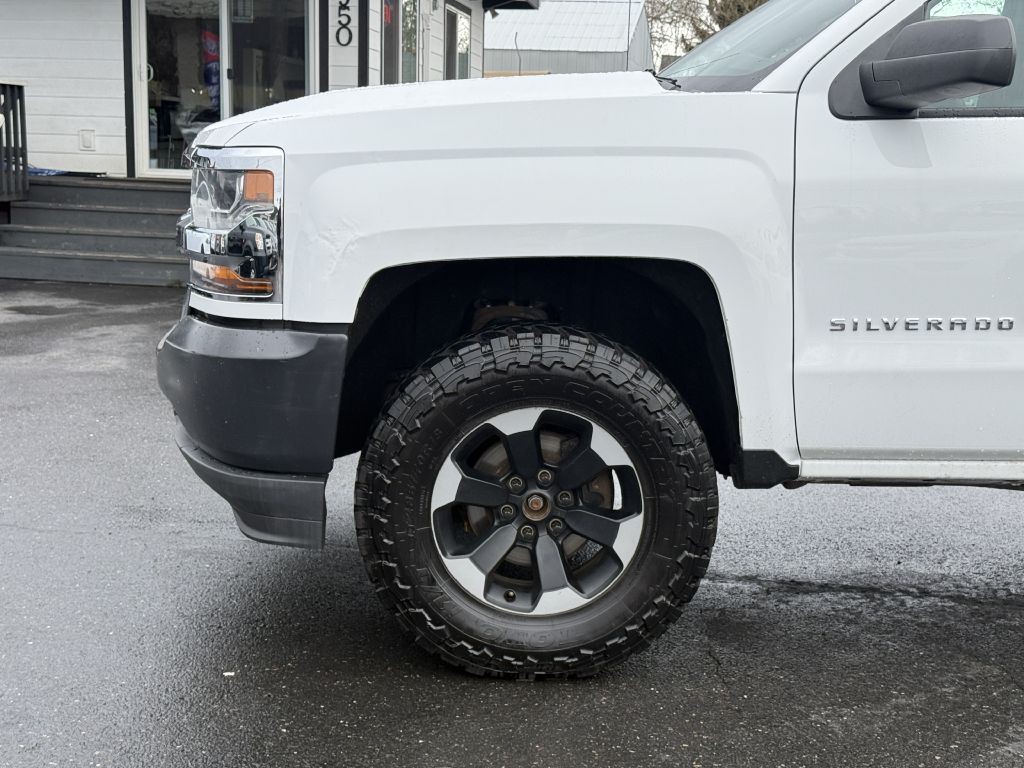 2016 Chevrolet Silverado 1500 Image 3