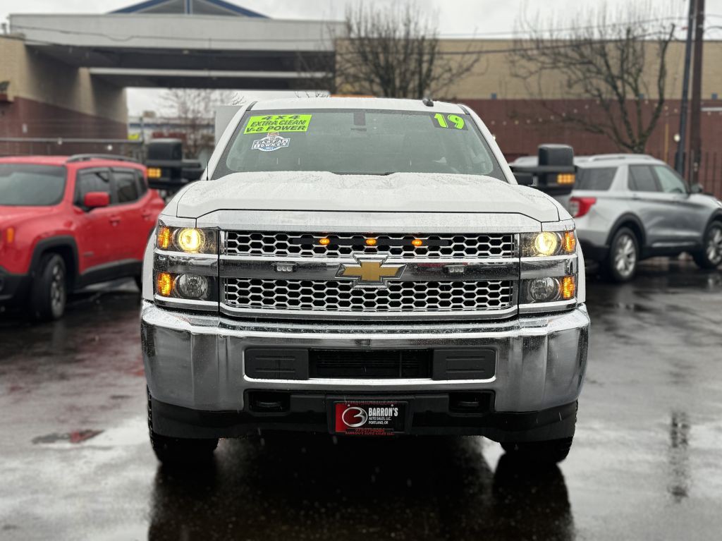 2019 Chevrolet Silverado 1500 Image 2