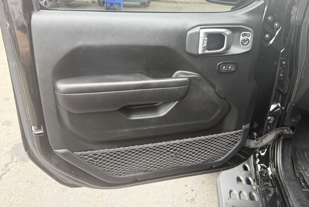 2020 Jeep Gladiator Image 10