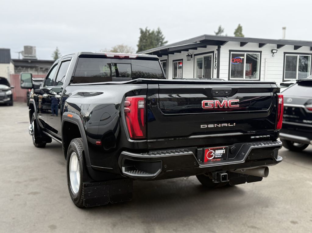 2024 GMC Sierra Image 4
