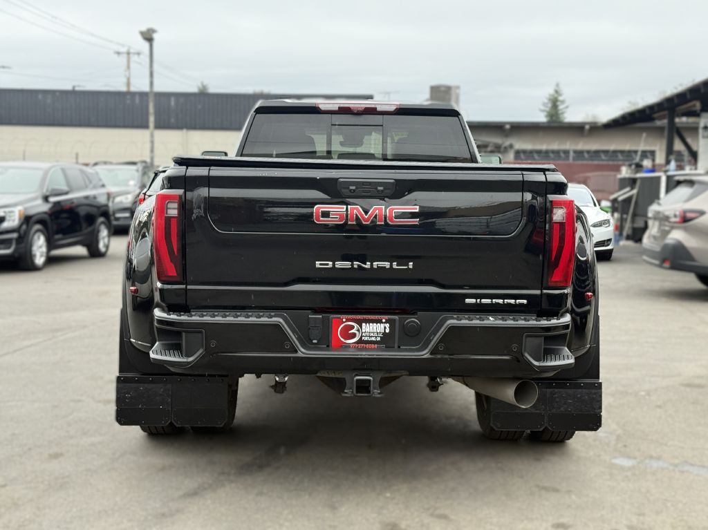 2024 GMC Sierra Image 5