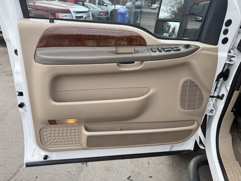 2002 Ford F-250 Image 10