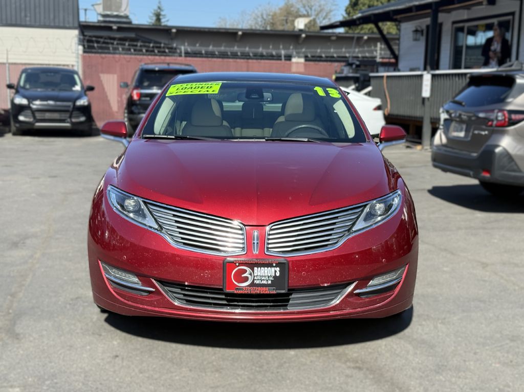 2013 Lincoln MKZ Image 2